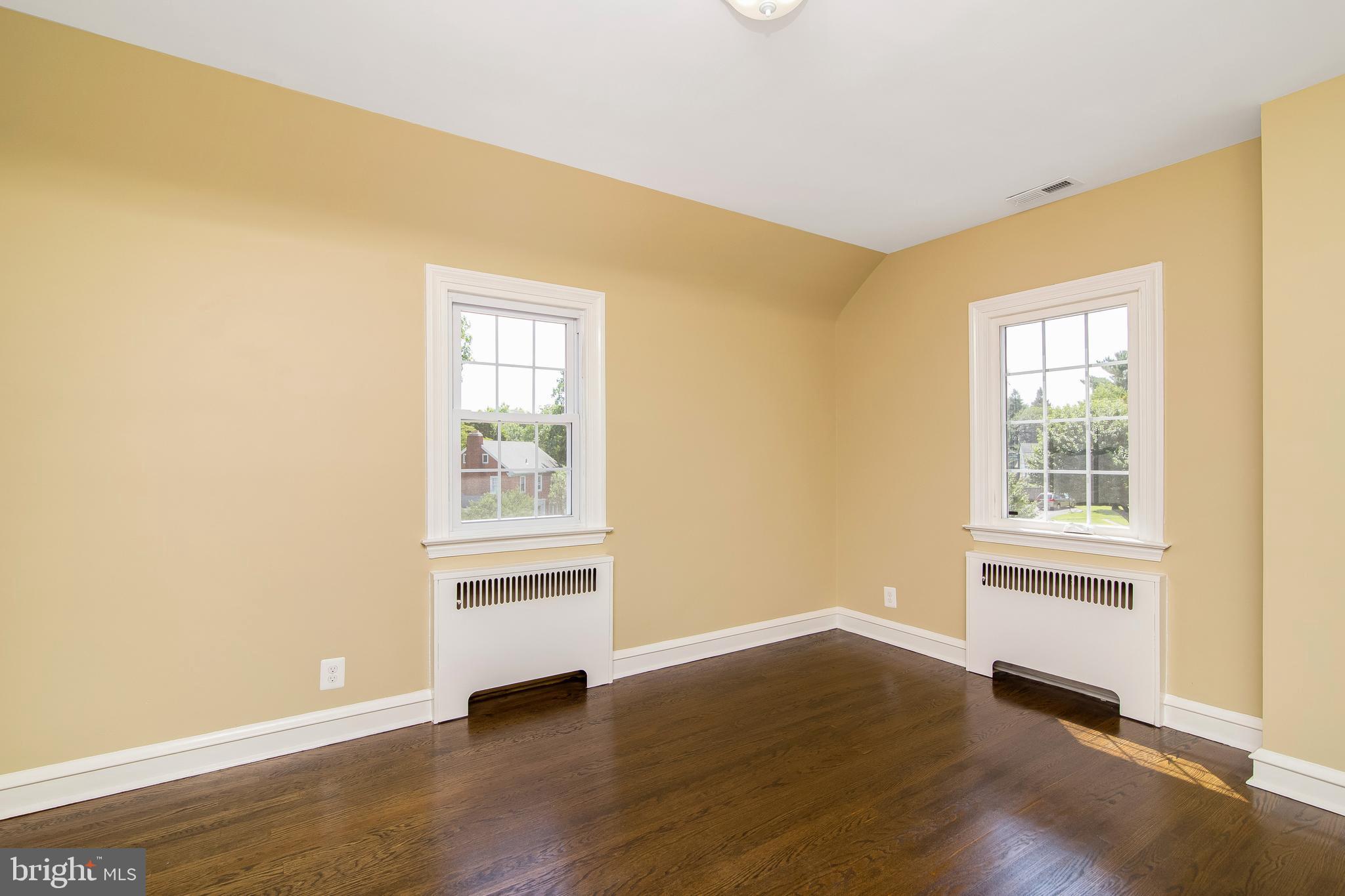 111 Saxer Avenue Springfield, PA 19064 - Photo 44 of 67 Gallery Image 44
