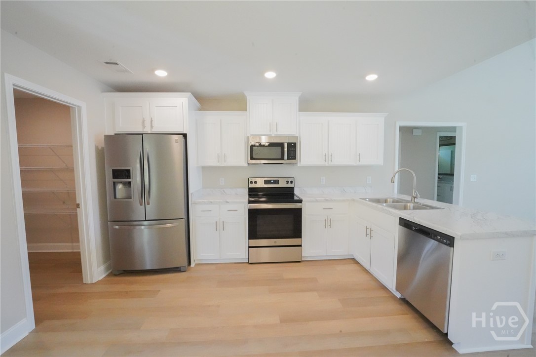 345 Tallulah Bend Ellabell, GA 31308 - Photo 5 of 25