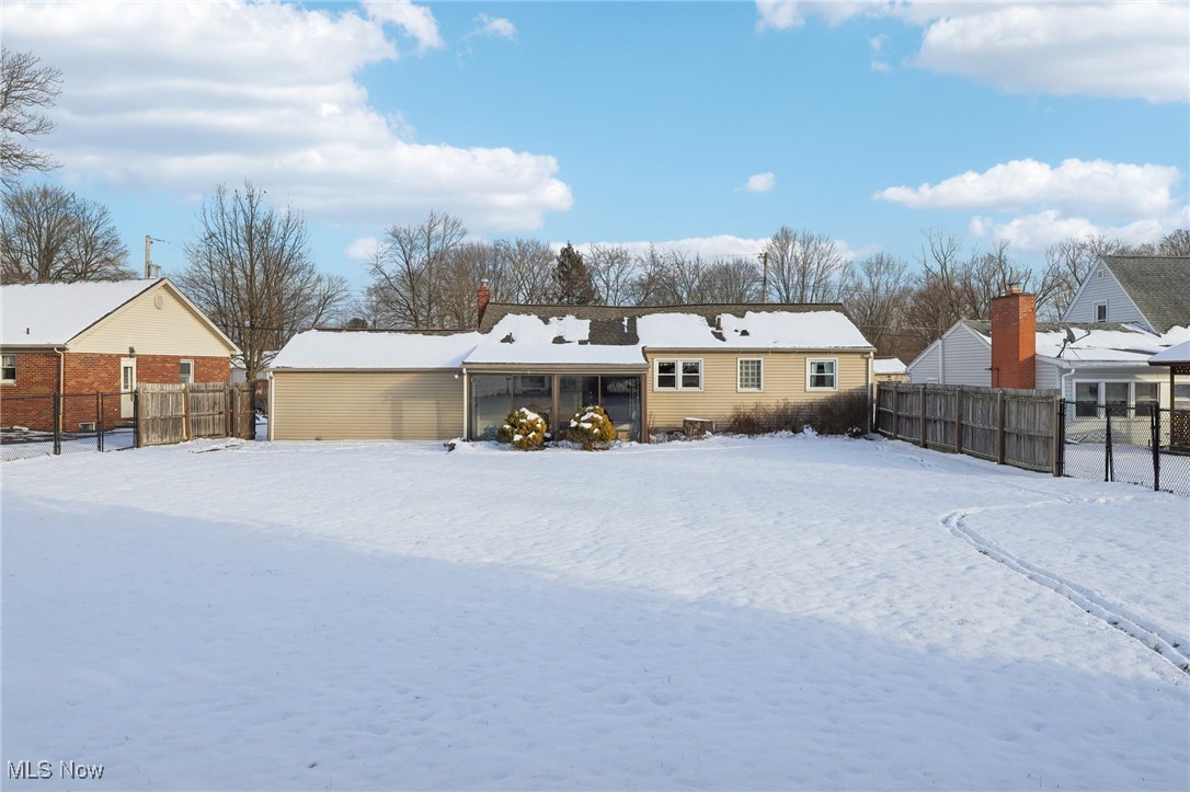 2634 Brunswick Road Youngstown, OH 44511 - Photo 43 of 50 View of snow covered rear of property