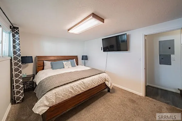 $2,900 | 976 Canyon Avenue, Idaho Falls, ID 83402