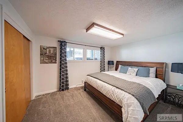 $2,900 | 976 Canyon Avenue, Idaho Falls, ID 83402