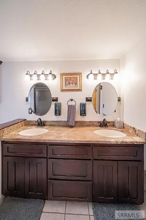 $2,900 | 976 Canyon Avenue, Idaho Falls, ID 83402