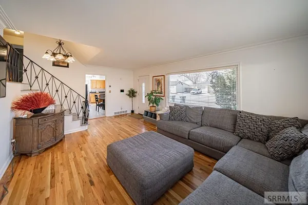 $2,900 | 976 Canyon Avenue, Idaho Falls, ID 83402