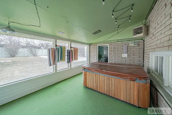 $2,900 | 976 Canyon Avenue, Idaho Falls, ID 83402