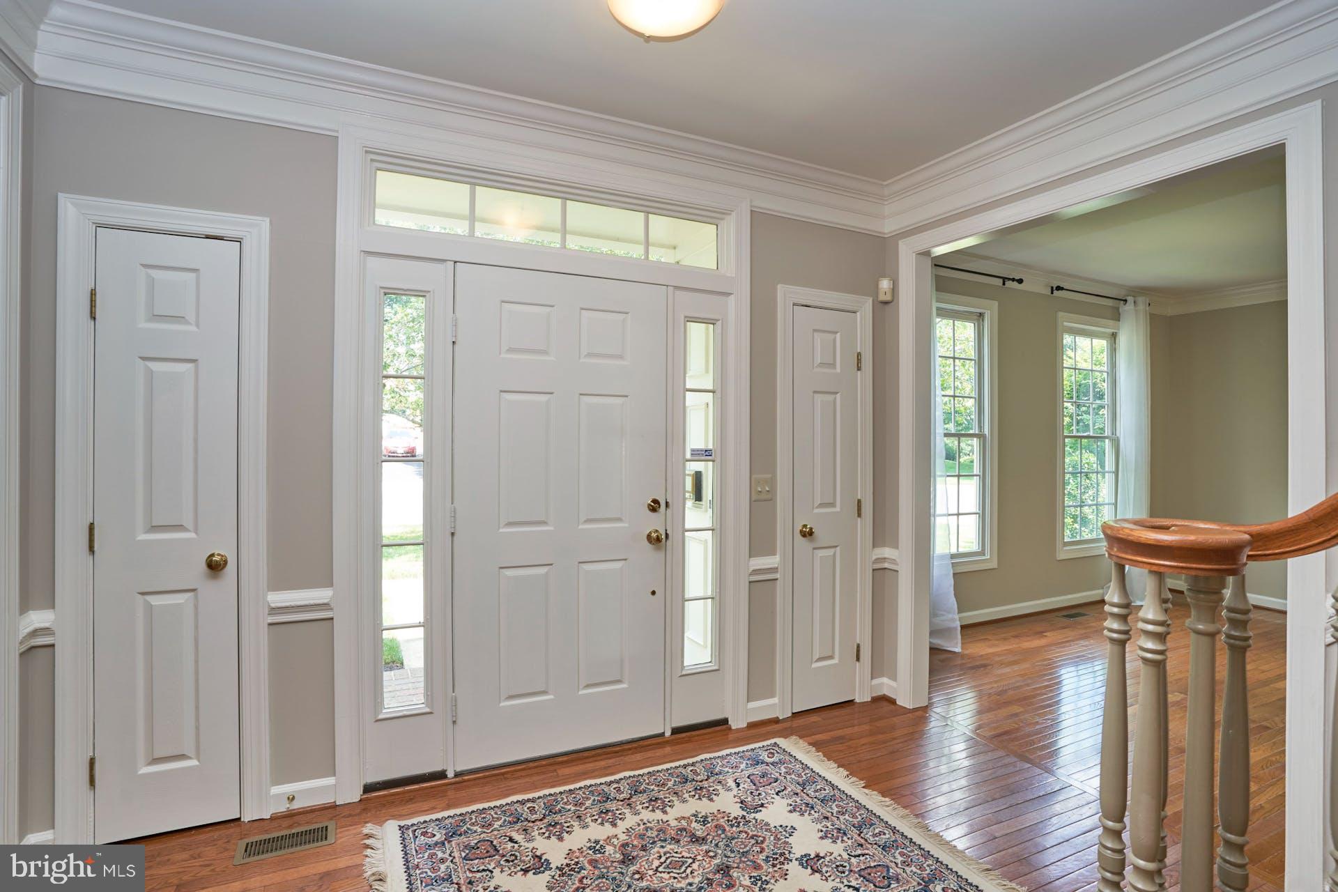 14241 Clubhouse Road Gainesville, VA 20155 - Photo 3 of 62 Large foyer w/ two entrance closets