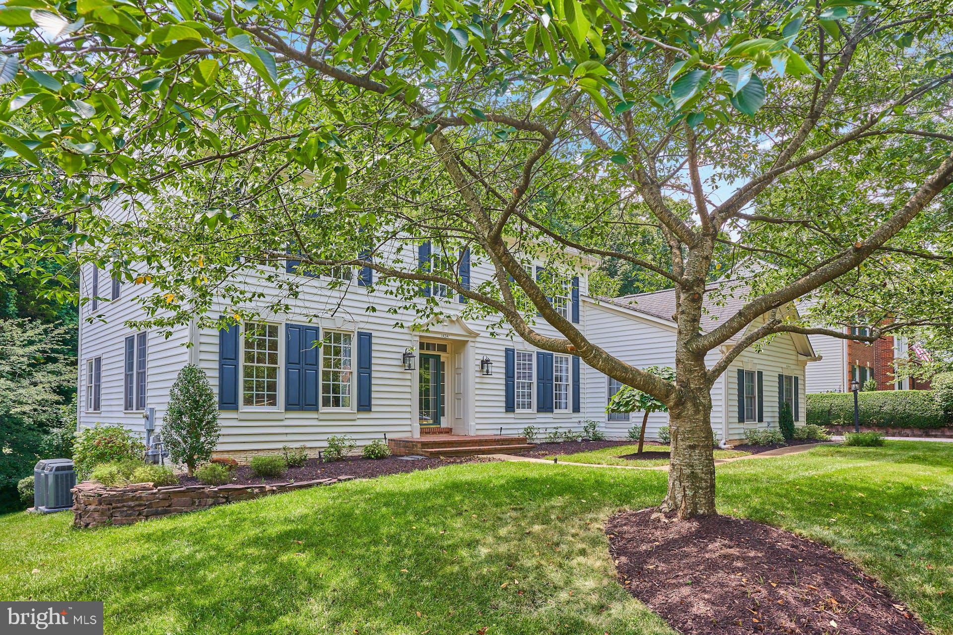 14241 Clubhouse Road Gainesville, VA 20155 - Photo 51 of 62 Attractive landscaping