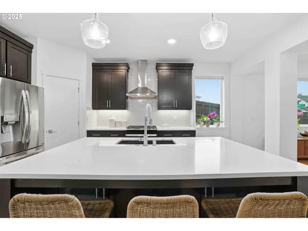 $699,000 | 292 West Maple Street, Washougal, WA 98671