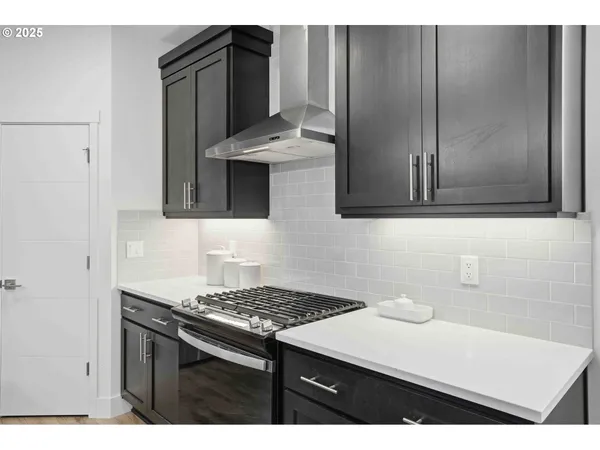 $699,000 | 292 West Maple Street, Washougal, WA 98671