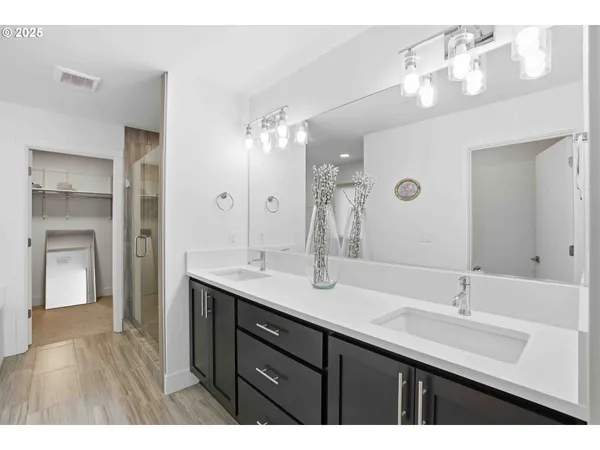 $699,000 | 292 West Maple Street, Washougal, WA 98671