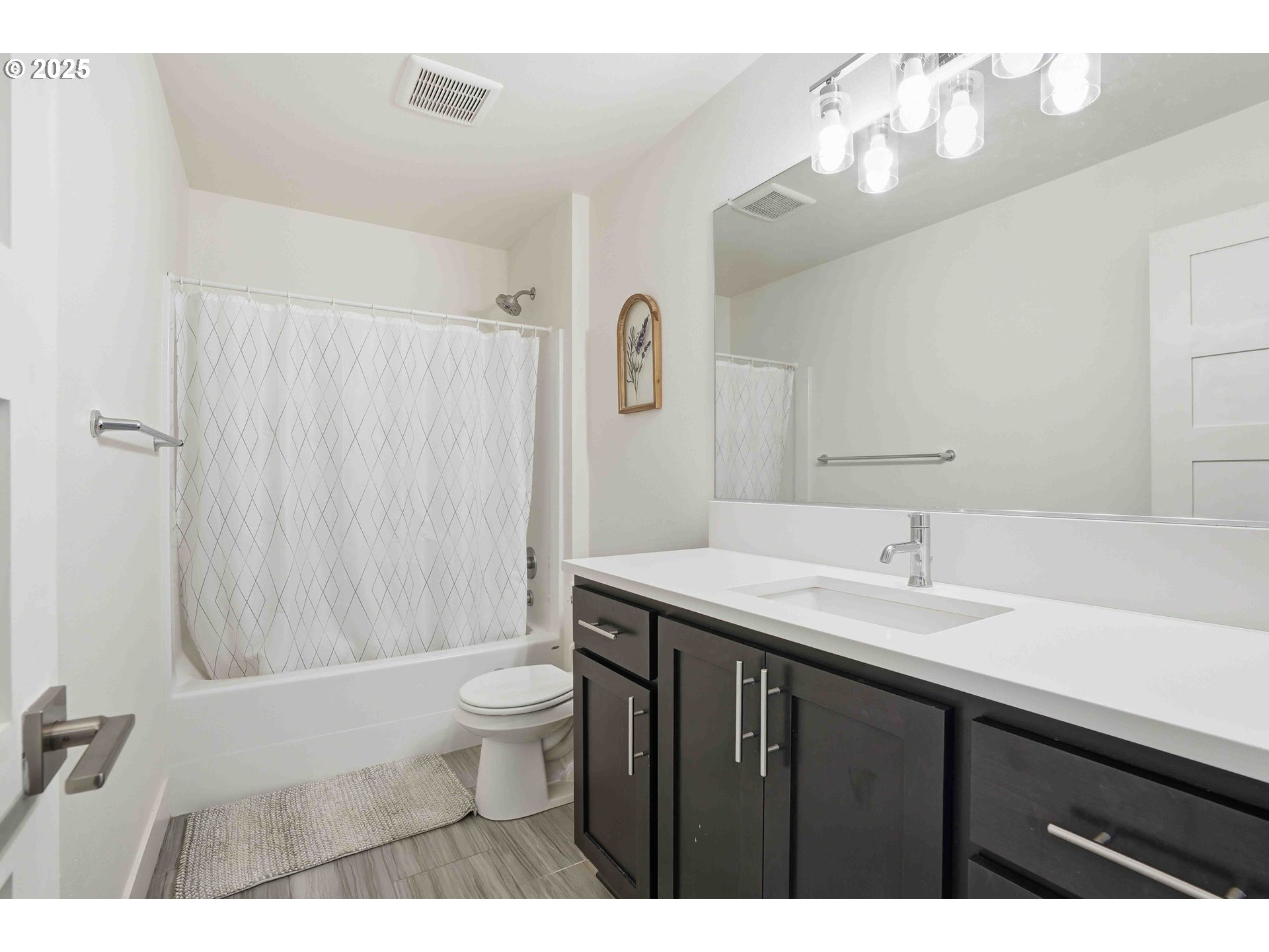 292 West Maple Street Washougal, WA 98671 - Photo 35 of 48 Bathroom