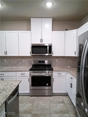 $2,800 | 7920 Stone Forest Street, North Las Vegas, NV 89084