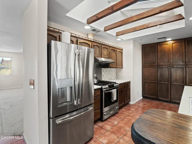 $537,500 | 9441 East Ave T 2, Littlerock, CA 93543