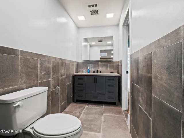 $537,500 | 9441 East Ave T 2, Littlerock, CA 93543