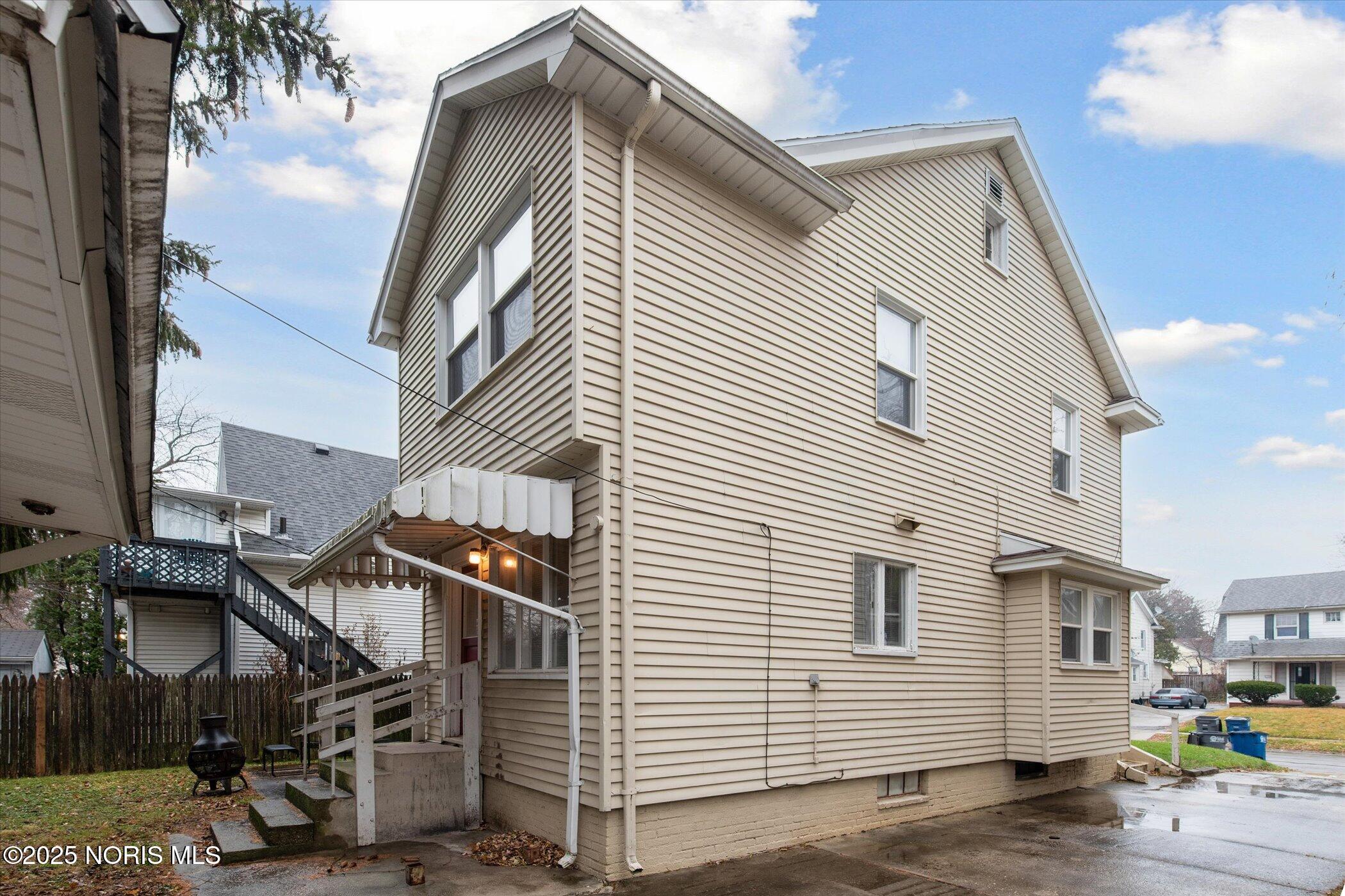 2051 Wyndhurst Road Toledo, OH 43607 - Photo 36 of 37 40-2051-Wyndhurst-Rd-Toledo-OH-43607-Win