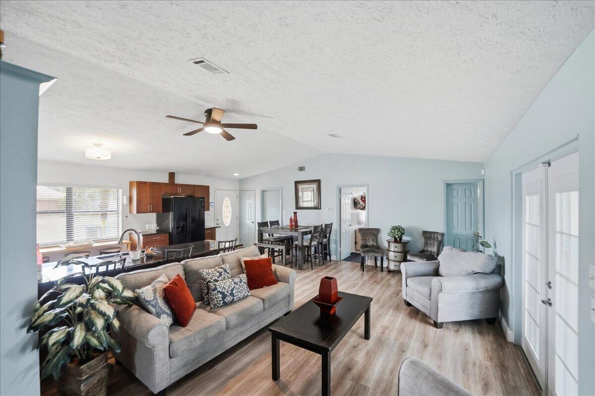 963 Southwest Bay State Road Port St. Lucie, FL 34953 - Photo 16 of 46 15-DSC6022