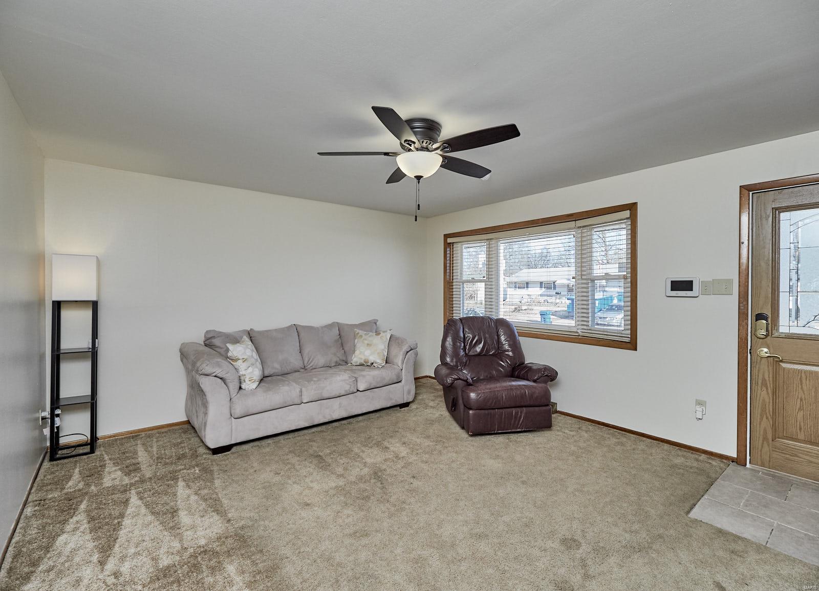 812 Teson Road Hazelwood, MO 63042 - Photo 15 of 40 Gallery Image 15