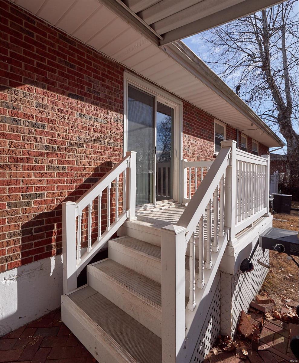 812 Teson Road Hazelwood, MO 63042 - Photo 38 of 40 Gallery Image 38