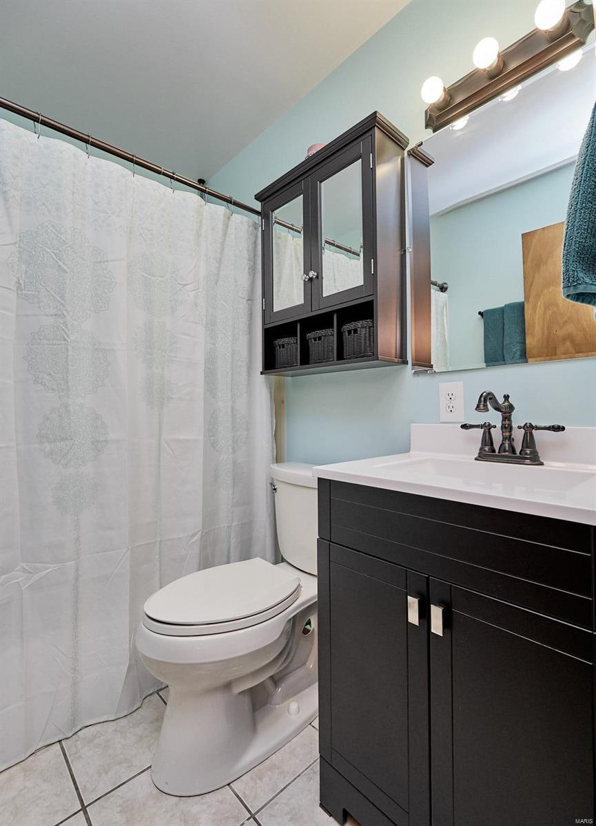 812 Teson Road Hazelwood, MO 63042 - Photo 5 of 40 Gallery Image 5