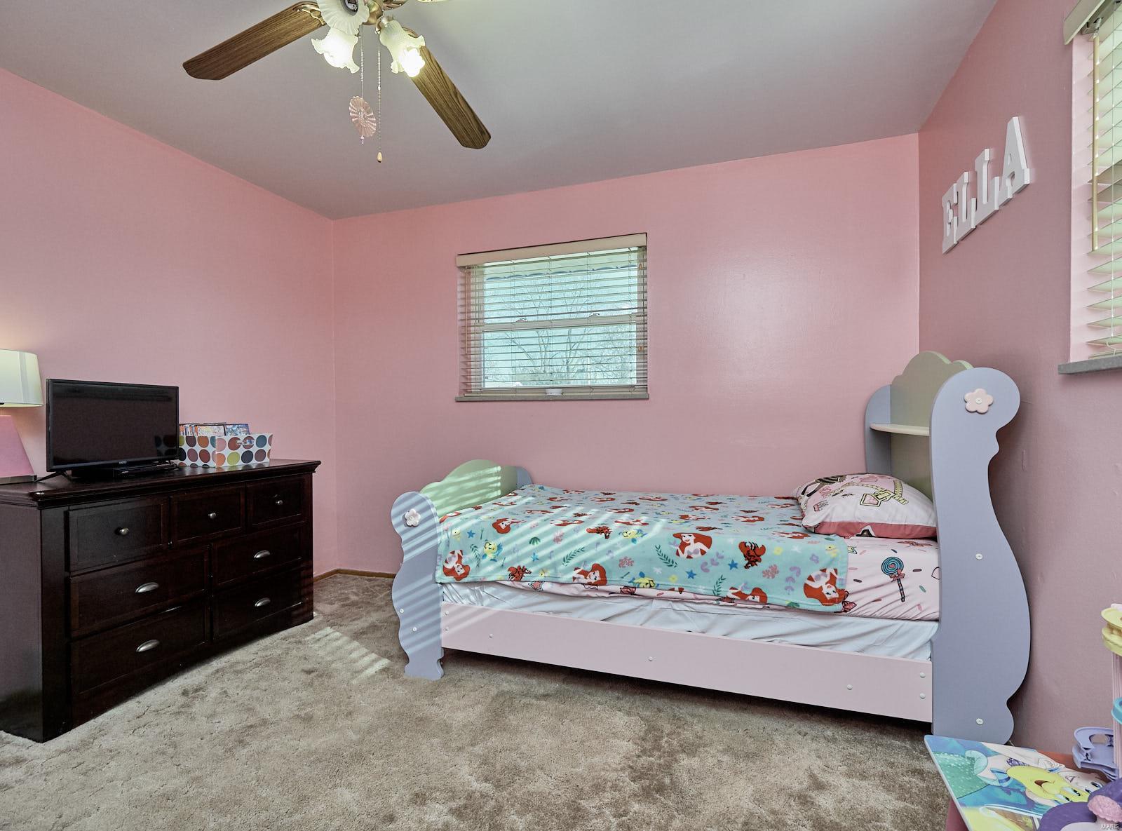 812 Teson Road Hazelwood, MO 63042 - Photo 6 of 40 Gallery Image 6
