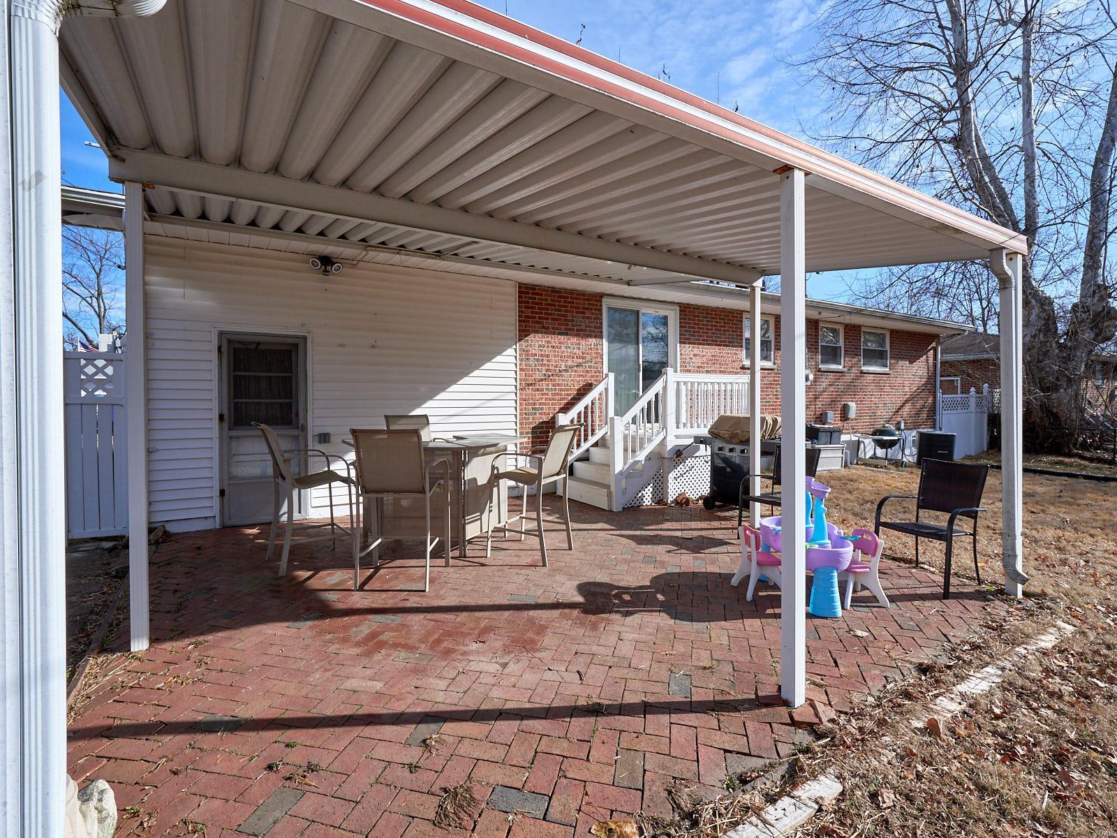 812 Teson Road Hazelwood, MO 63042 - Photo 10 of 40 Gallery Image 10