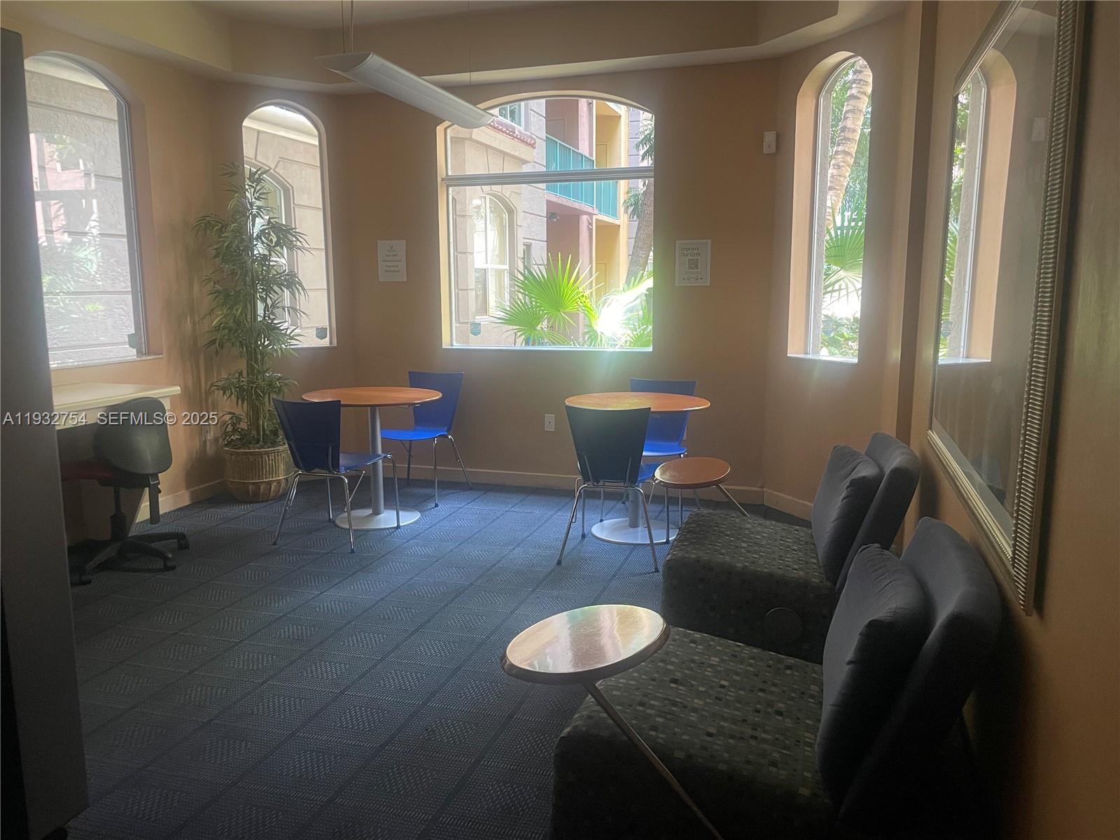 6001 Southwest 70th Street, Unit 535 South Miami, FL 33143 - Photo 13 of 17 Internet Cafe