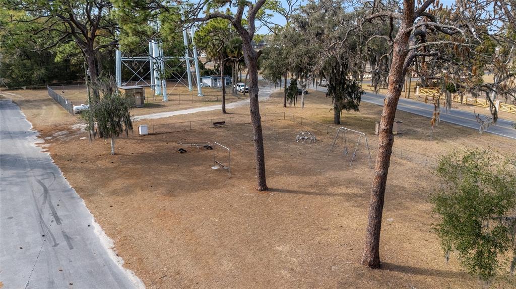 20934 3rd Avenue Dunnellon, FL 34431 - Photo 32 of 33 a view of outdoor space with seating