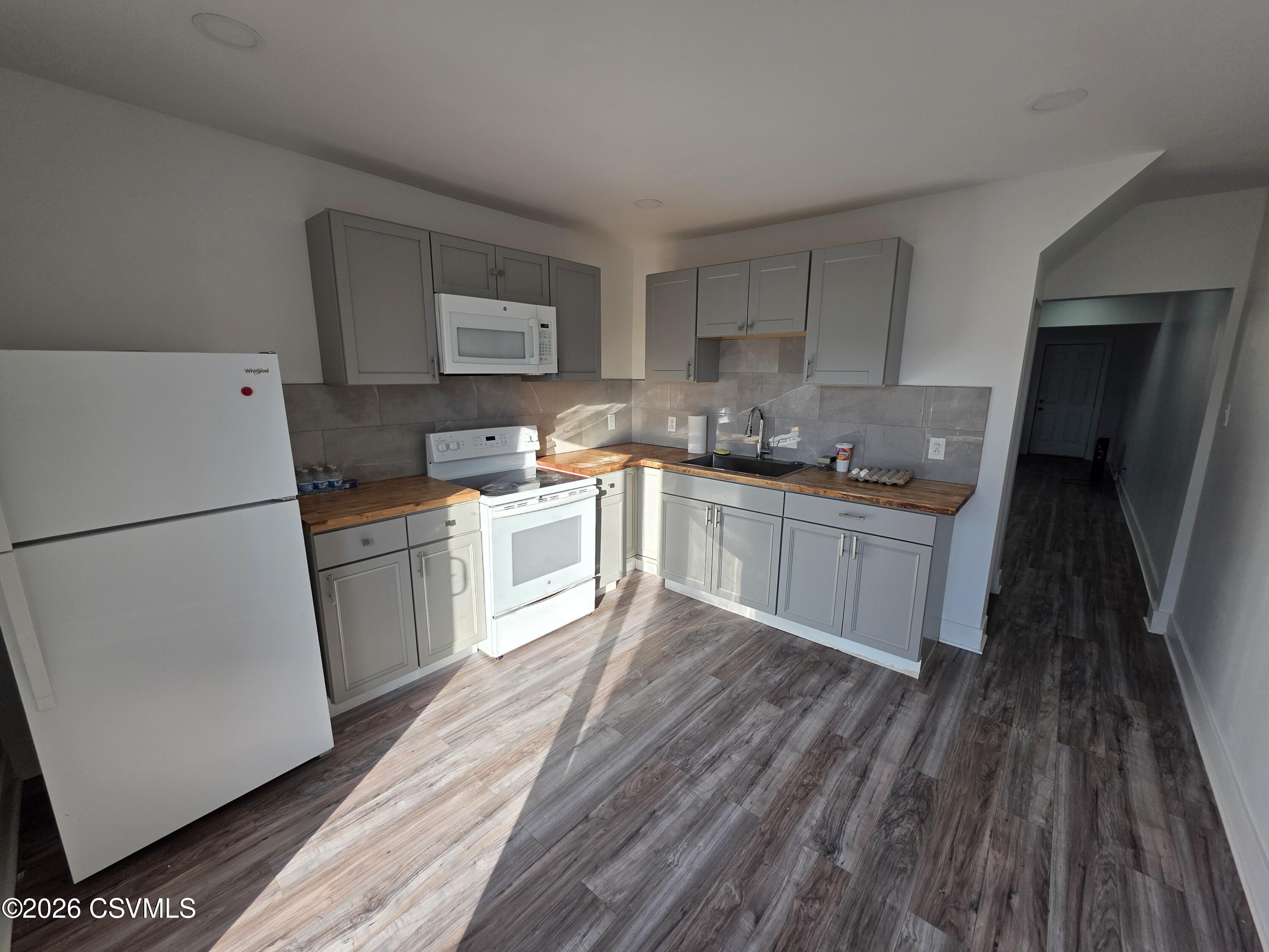 1211 Scott Street Kulpmont, PA 17834 - Photo 3 of 20