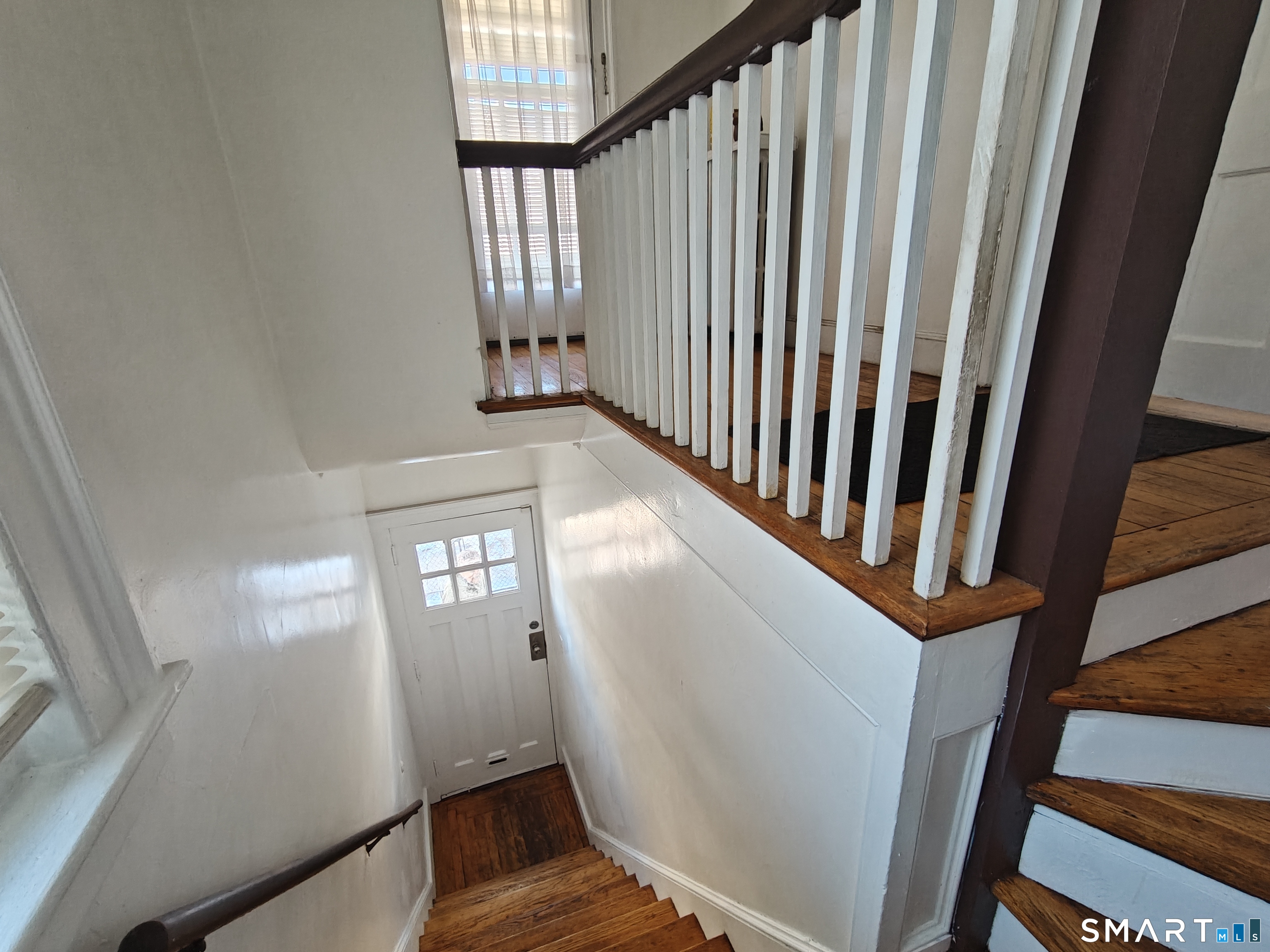 98 Gilbert Avenue, Unit 2 New Haven, CT 06511 - Photo 3 of 15