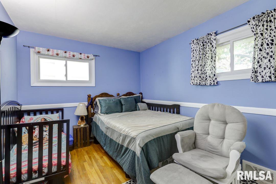 740 Osburn Avenue Springfield, IL 62702 - Photo 17 of 32 Gallery Image 17