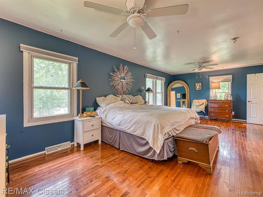 253 Delaware Road Whitmore Lake, MI 48189 - Photo 12 of 35 Gallery Image 12