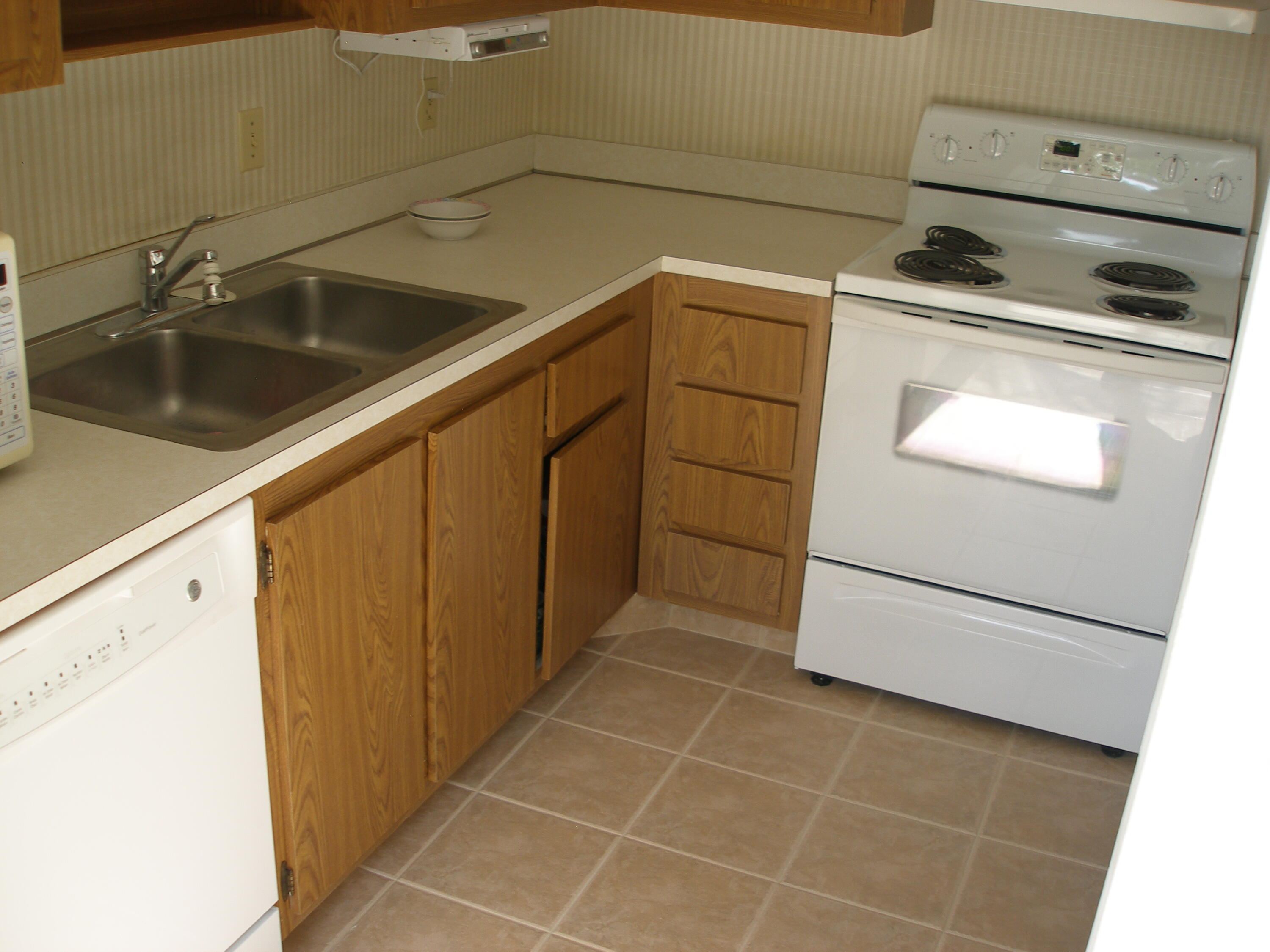 825 Center Street, Unit 7C Jupiter, FL 33458 - Photo 6 of 28 P5201263