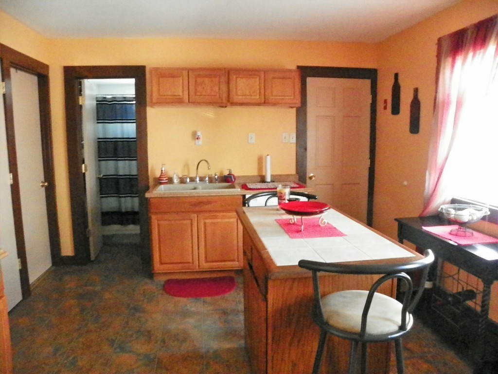 40-42 Home Street Springfield, MA 01104 - Photo 19 of 32 Gallery Image 19