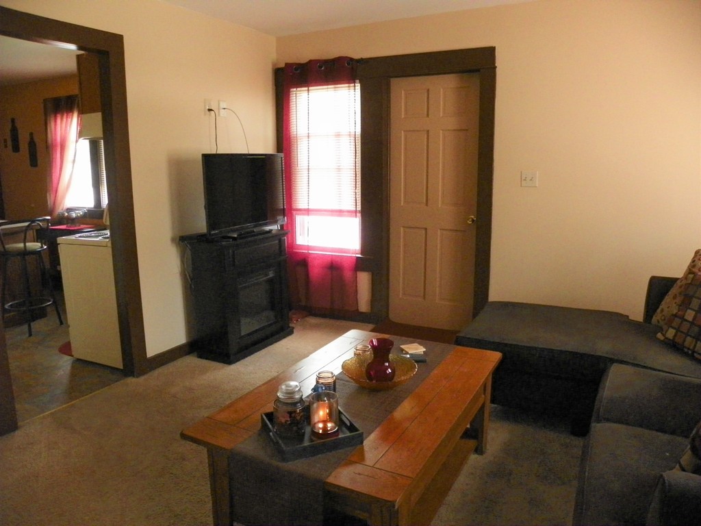 40-42 Home Street Springfield, MA 01104 - Photo 20 of 32 Gallery Image 20