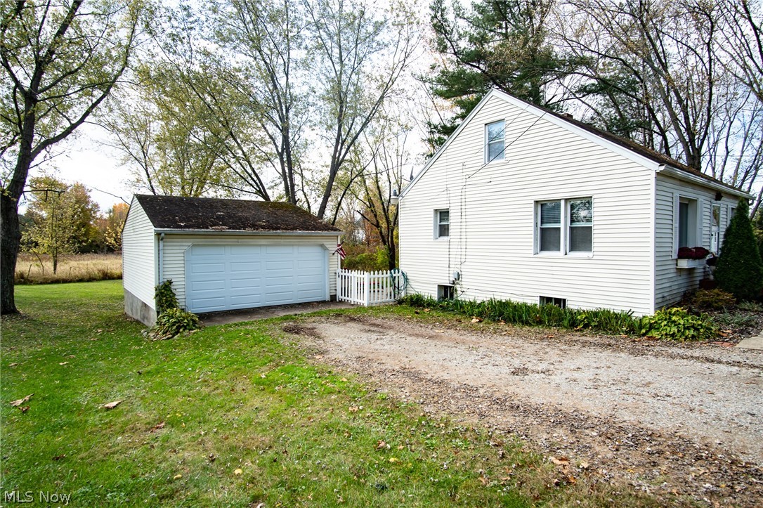 1460 Steese Road Uniontown, OH 44685 - Photo 17 of 17 Gallery Image 17