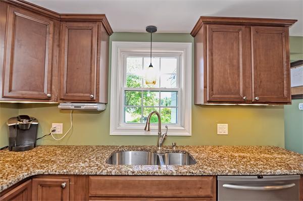 14 Clyde Road Ashland, MA 01721 - Photo 12 of 30 Gallery Image 12