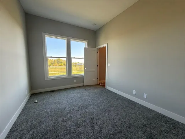 $808,900 | 1801 Southwest Arbormist Drive, Lee's Summit, MO 64082