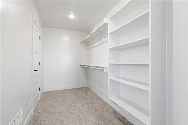 $805,000 | 1801 Southwest Arbormist Drive, Lee's Summit, MO 64082