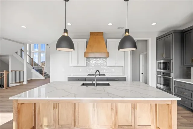 $805,000 | 1801 Southwest Arbormist Drive, Lee's Summit, MO 64082