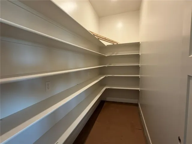 $808,900 | 1801 Southwest Arbormist Drive, Lee's Summit, MO 64082