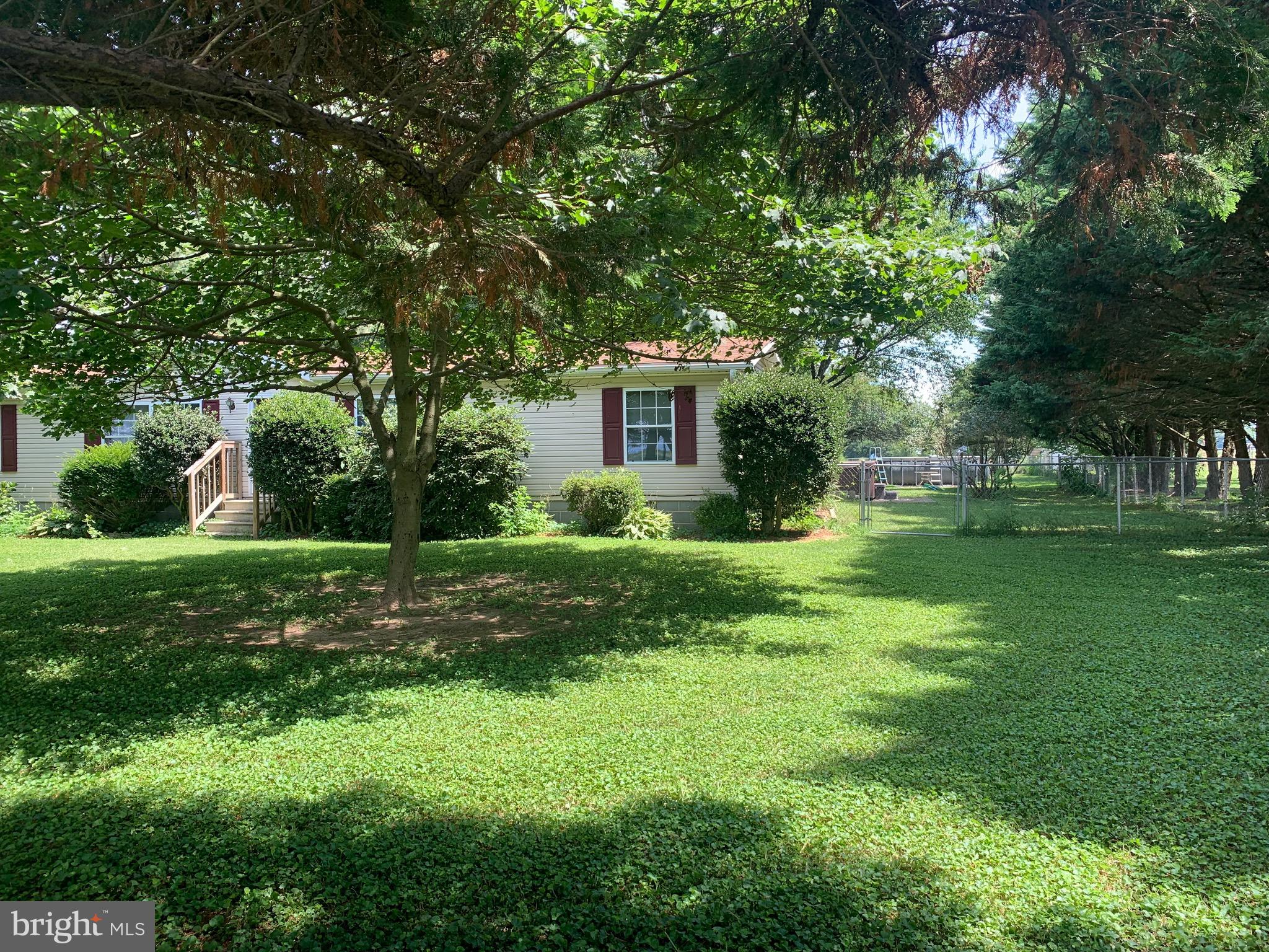 6527 Gravel Branch Road Hurlock, MD 21643 - Photo 2 of 58 Front yard