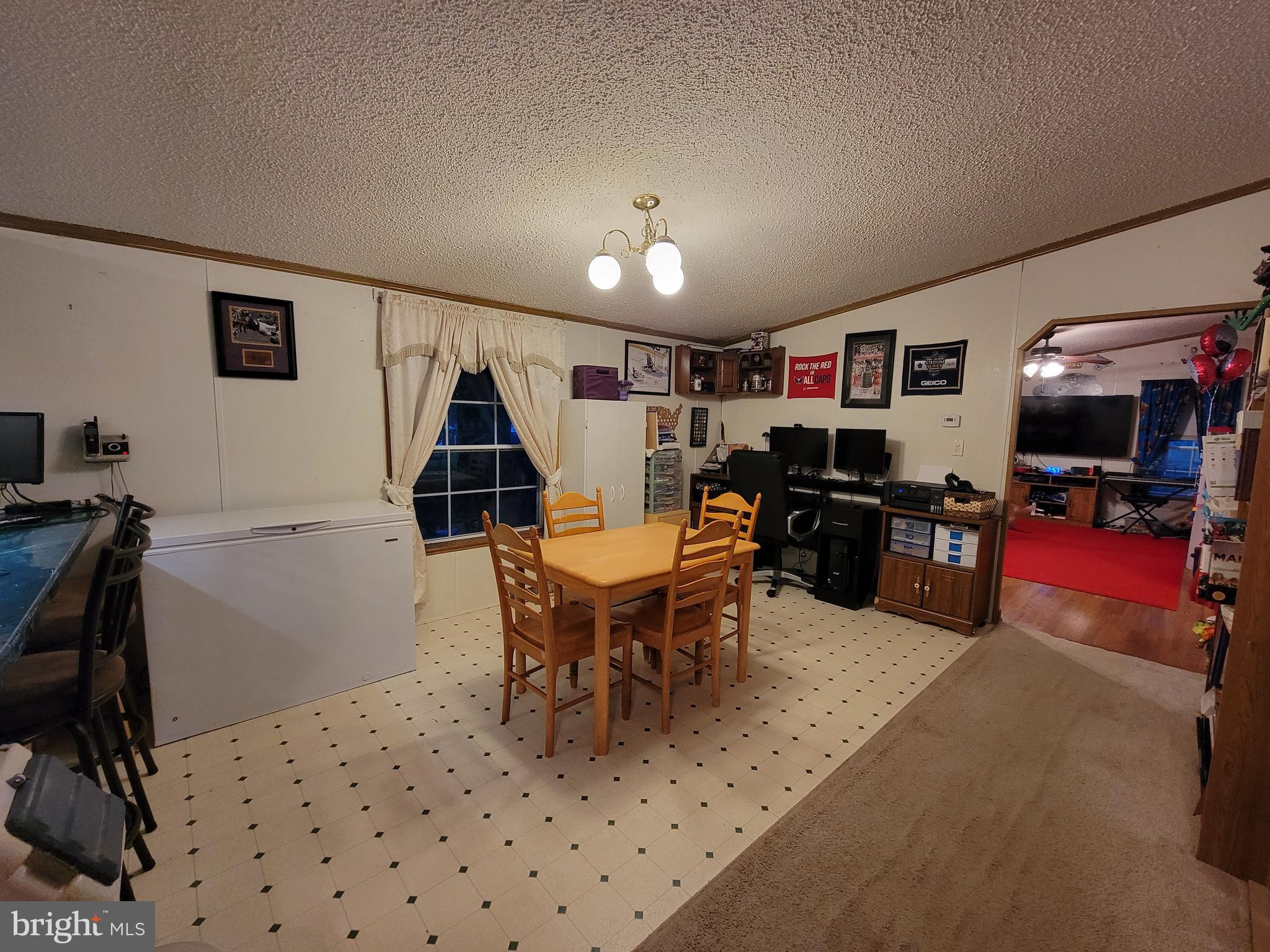 6527 Gravel Branch Road Hurlock, MD 21643 - Photo 27 of 58 Dining area/office space