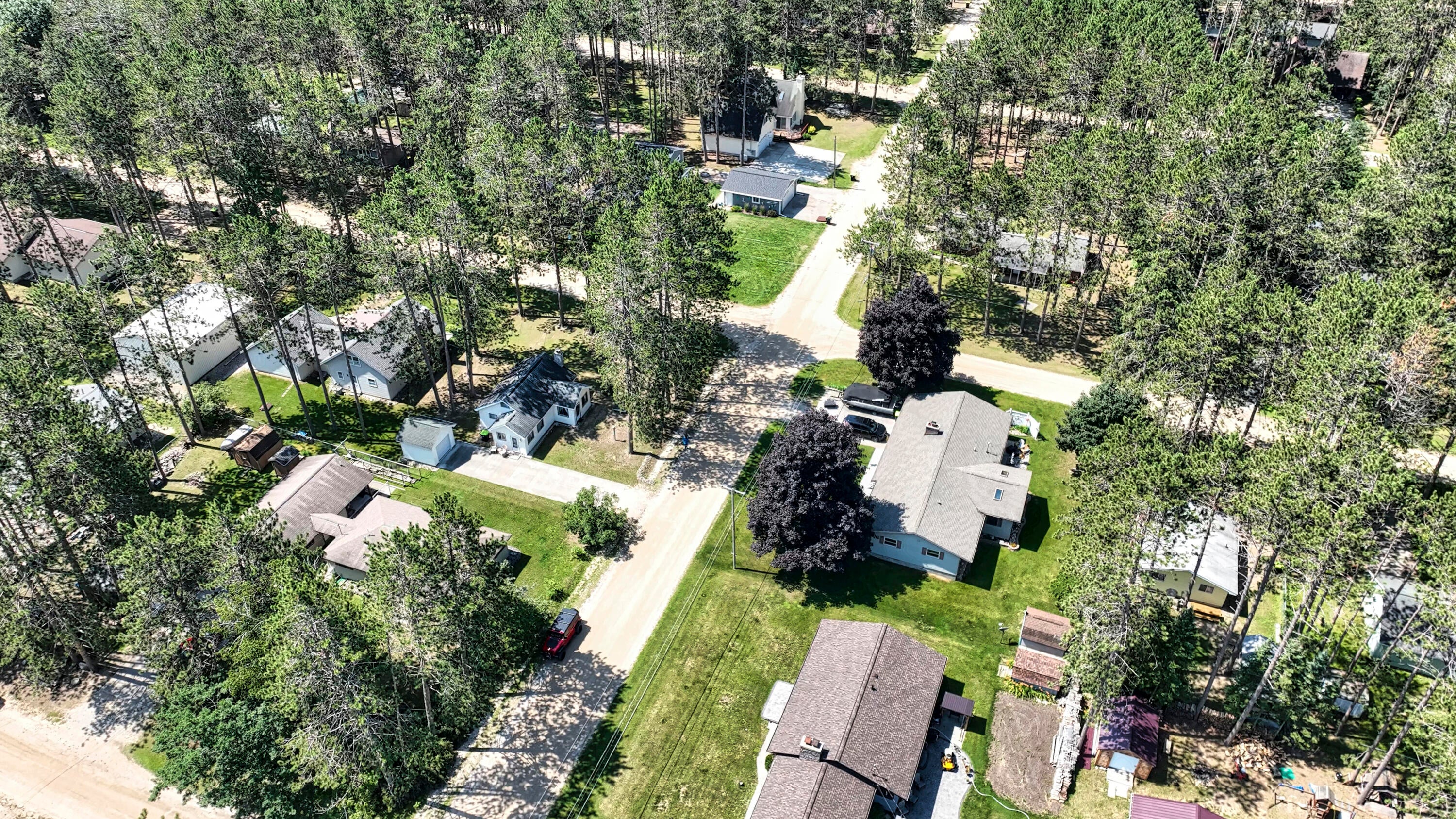 207 Lakeview Road Roscommon, MI 48653 - Photo 10 of 39 Gallery Image 10