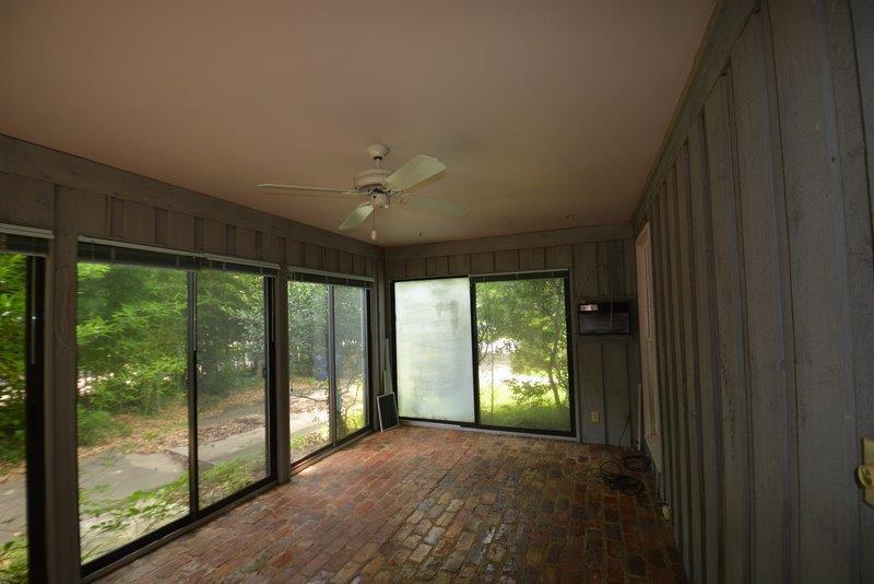 967 Harbortowne Road Charleston, SC 29412 - Photo 14 of 32 DSC_0168 (002)