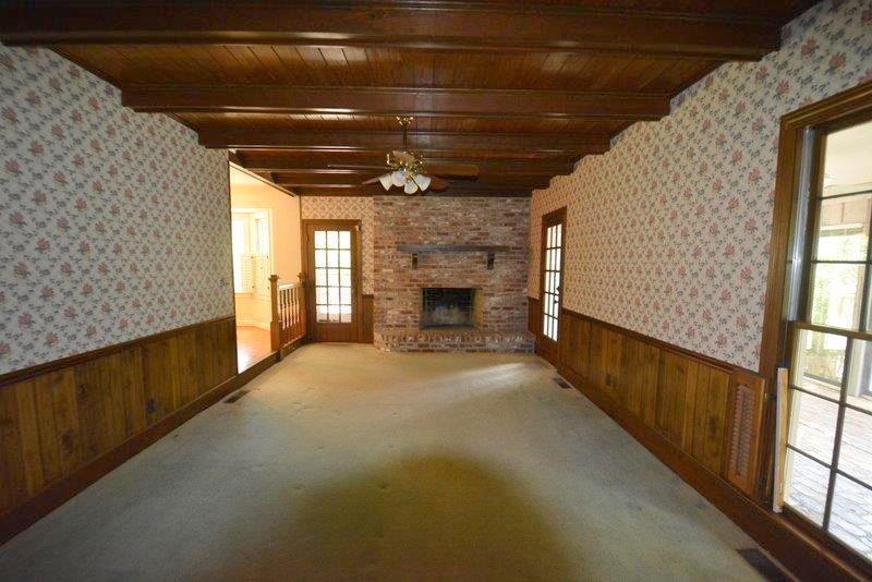 967 Harbortowne Road Charleston, SC 29412 - Photo 10 of 32 DSC_0164
