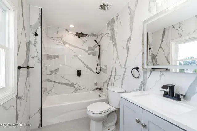 $2,800 | 21 Mathiasen Place, Unit A, Matawan, NJ 07747