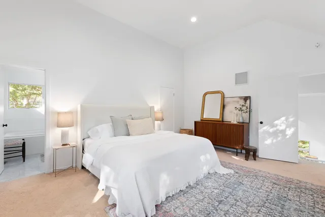 $35,000 | 4 Fox Glove Road, East Hampton, NY 11937