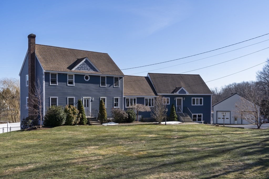 283 Cross Road Leominster, MA 01453 - Photo 2 of 37 Gallery Image 2
