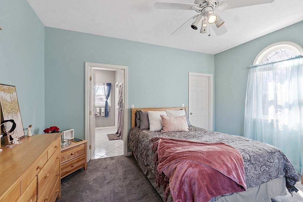 283 Cross Road Leominster, MA 01453 - Photo 8 of 37 Gallery Image 8
