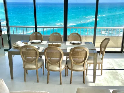 $1,195,000 | 5540 North Ocean Drive, Unit 14B, Singer Island, FL 33404