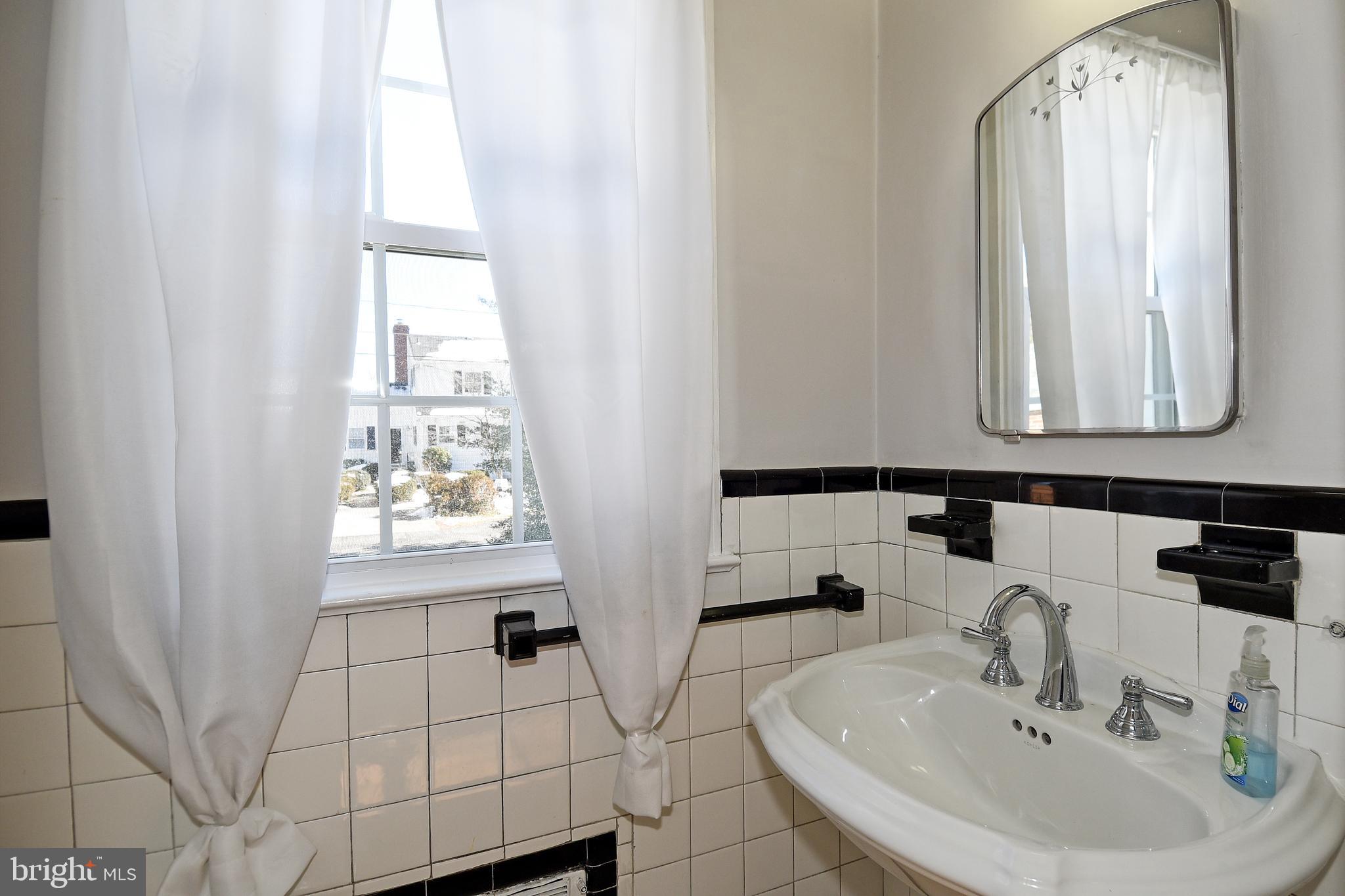 1609 Ruffner Road Alexandria, VA 22302 - Photo 20 of 51